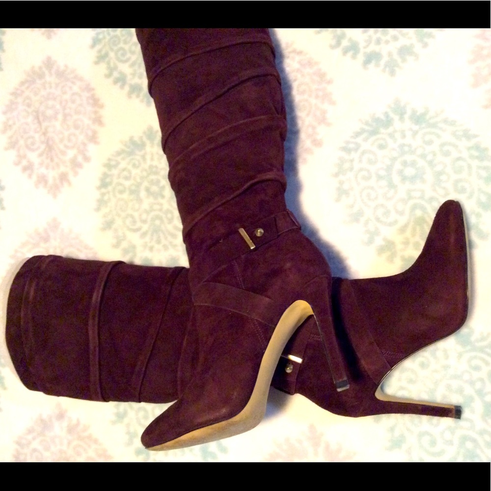 Guess knee high boots. Worn once!
